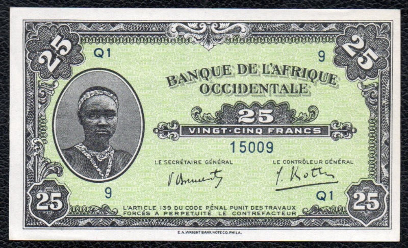25F 1er type n° 15009. On notera l’impression de 9 au lieu de 009. Le système Banque de France n’est pas vraiment respecté / 1st type #15009. Note block number is 9 instead of 009, like it should be on French notes