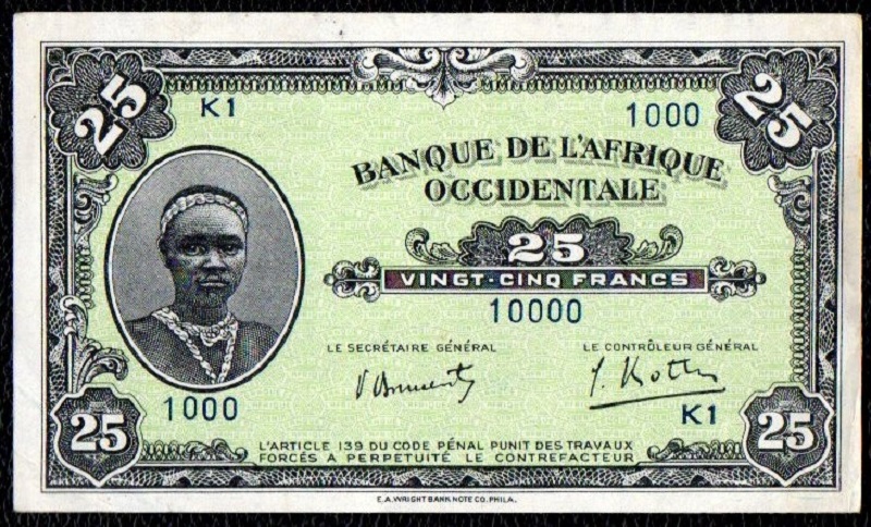 25F 1er type n° 10000. On notera cette fois l’impression de 1000 au lieu de 000. Le système Banque de France n’est vraiment plus respecté / 1st type #10000. Note block number 1000 instead of 000, like it should be on french notes
