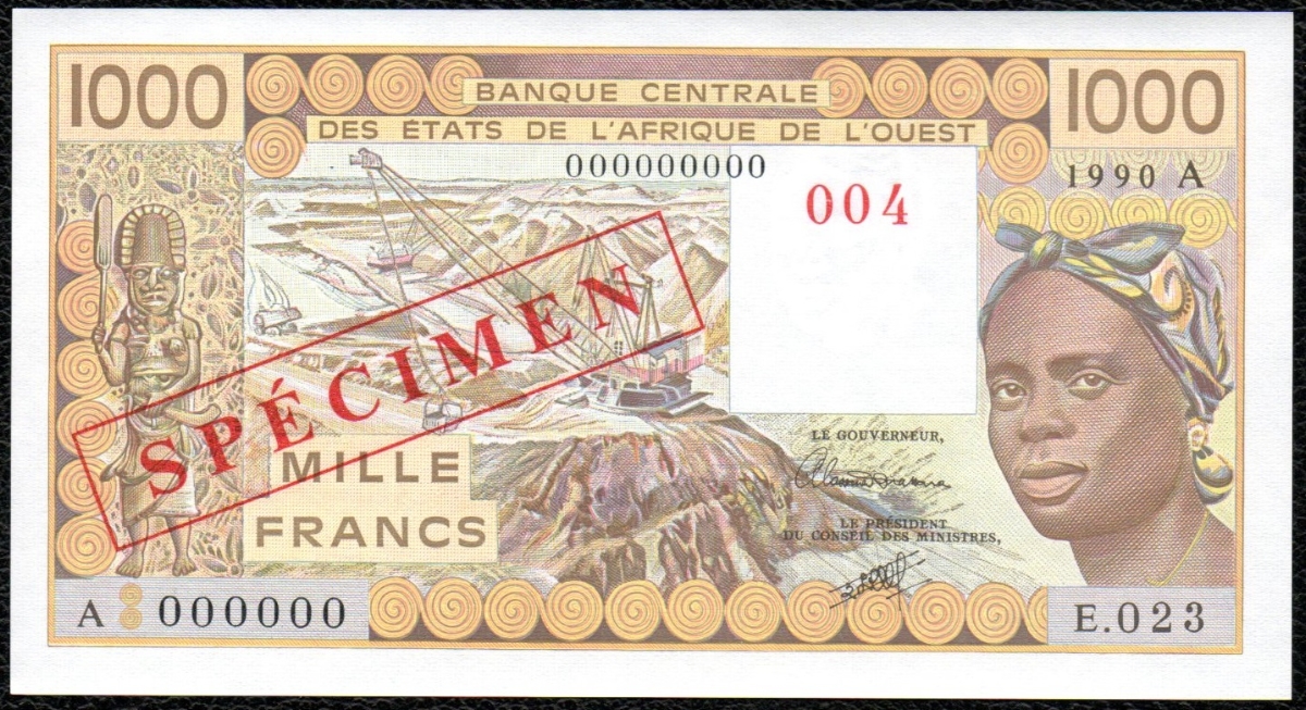 1000F Spécimen