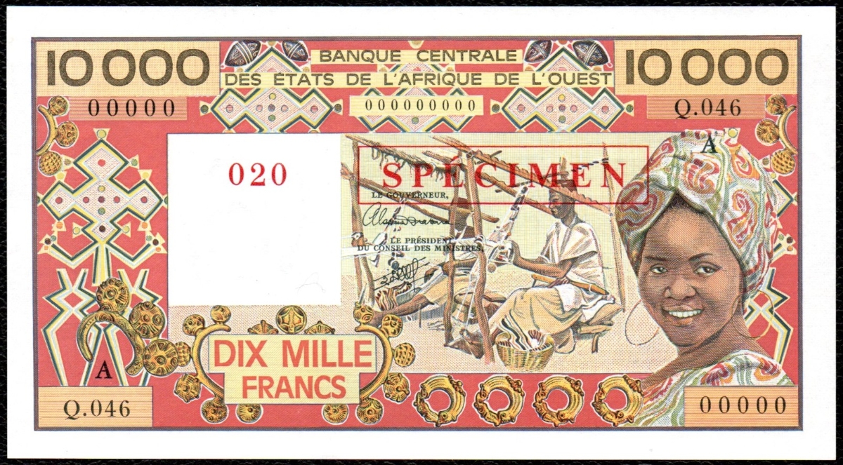 10000F Spécimen
