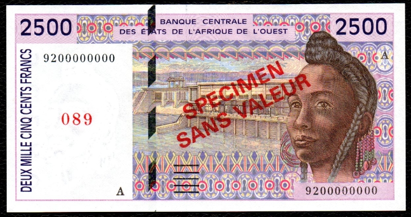 2500F Spécimen