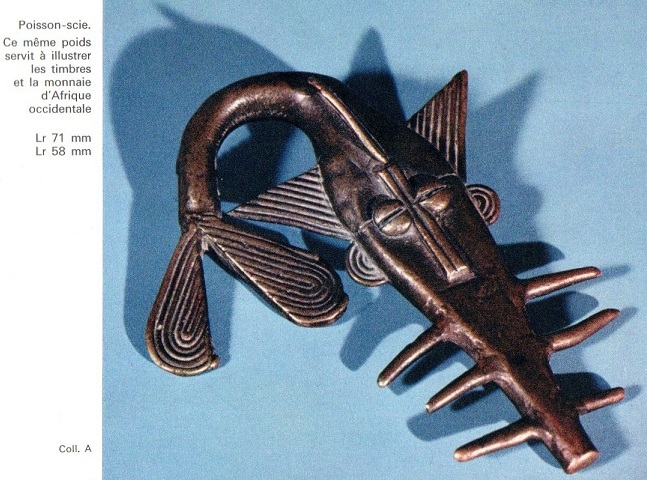 Poids à peser l’or du pays akan (Est de la Côte d’Ivoire & Ghana): poisson-scie, symbole de bonheur et de richesse - le modèle d’origine / Weight for weighing gold (East of Ivory Coast & Ghana): sawfish, symbol of happiness and wealth - the original model